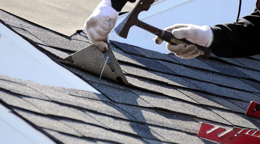 Professional gutter cleaning in Rutherford, CA